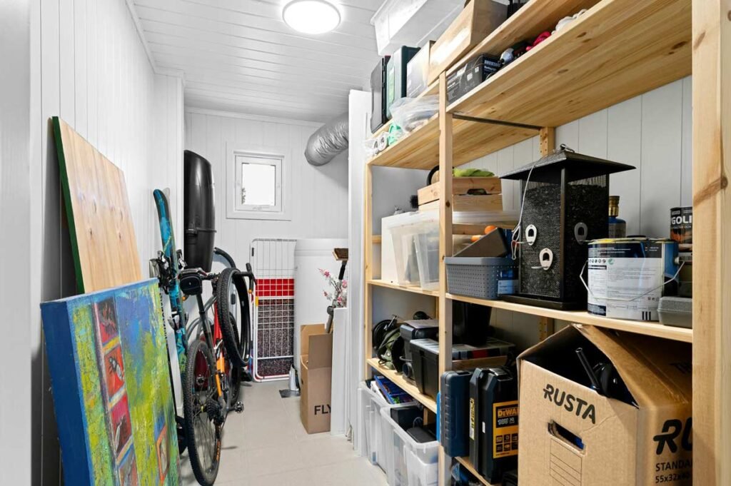 Vaciado trasteros Vitoria, Bilbao, Donostia, Getxo, Euskadi. Mudanzas y Diógenes Vitoria